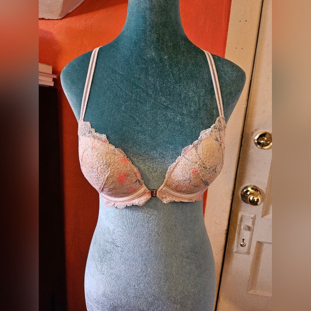 PINK bras
